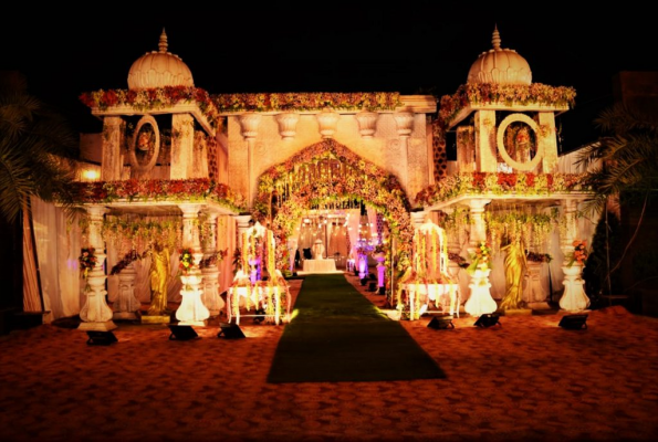 Nakshatra Lawn And Banquet 5