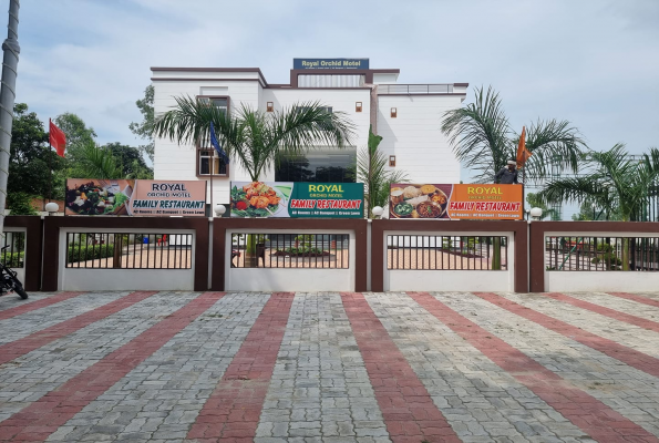 Royal Orchid Motel 3