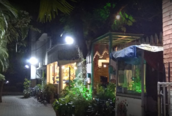 Shatranj Wine And Dine Hotel Green Plaza 3