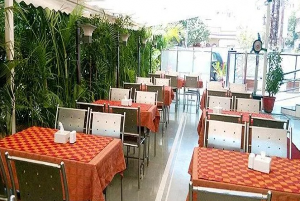 Amrita Pure Veg Restaurant 3