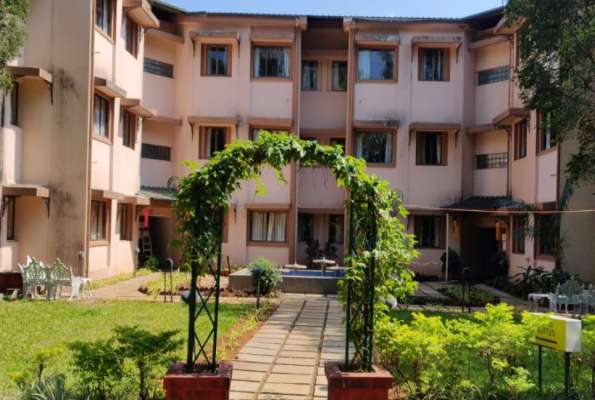 Krisna  All Suite Stay Resort