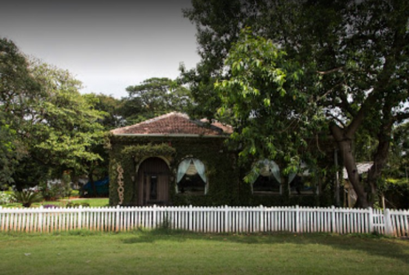 Gallops Restaurant 2