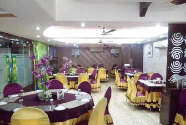 Hotel N S International 4