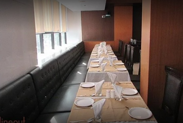 Harmony Dining Bar 4