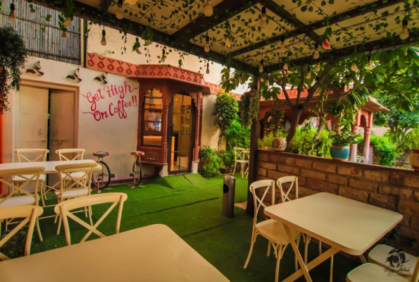 Welcomheritage Traditional Haveli 3