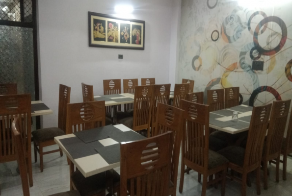 Hotel Vaishnavi Inn 1