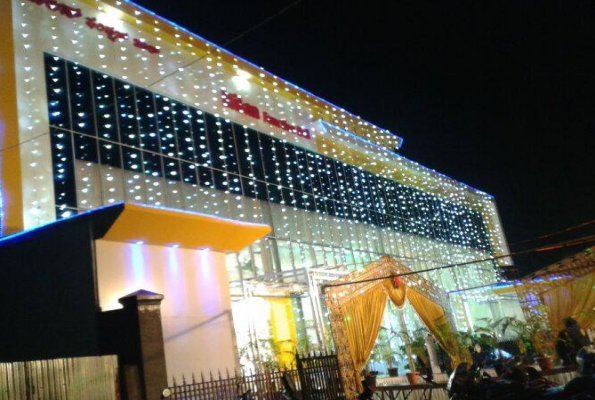 Milan Hall 4