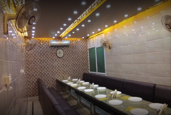 Haseen Mahal  Restaurant 3