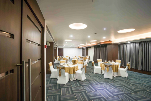 Bloom Suites Hotel 3