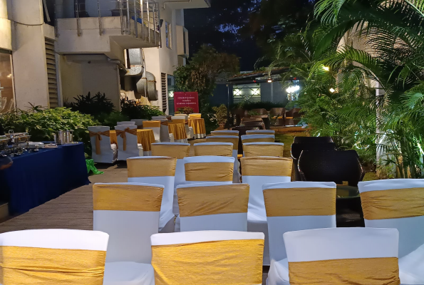 Bloom Suites Hotel