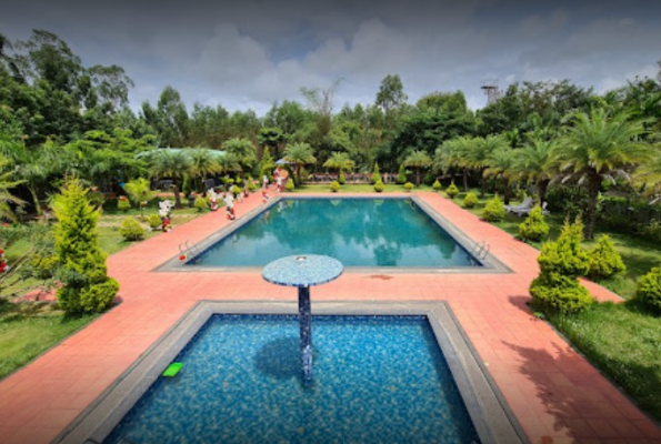 Lago Palms Resort 2
