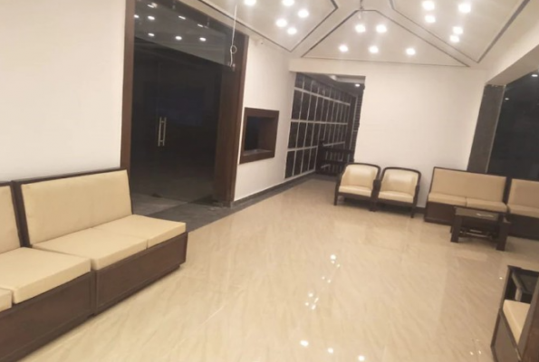 Hotel Kamakshi Grand By Royal Collection 4