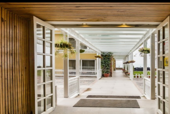 The Fern Brentwood Resort 2
