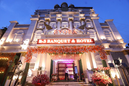 Evora Banquet & Hotel