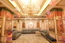 Evora Banquet & Hotel
