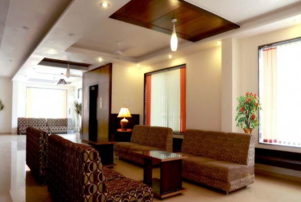 Hotel Sai Ramanand 2