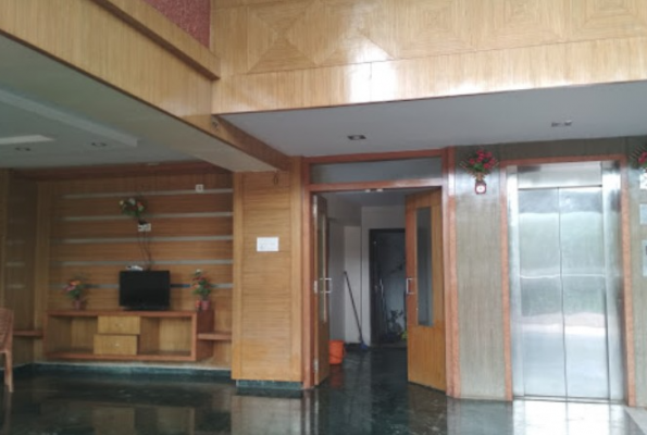 Hotel Three G 2