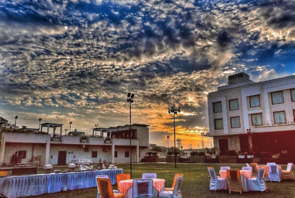Venue Image