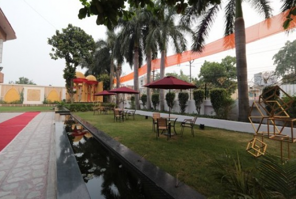 Hotel Grand Nanki Palace 1