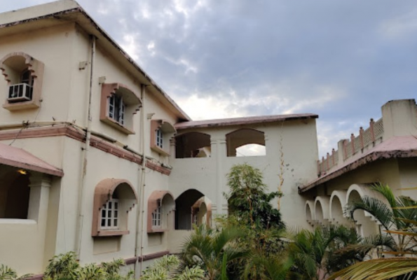 Palanpur Palace Hotel 1