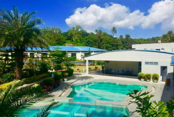 Hummingbird Resorts 2