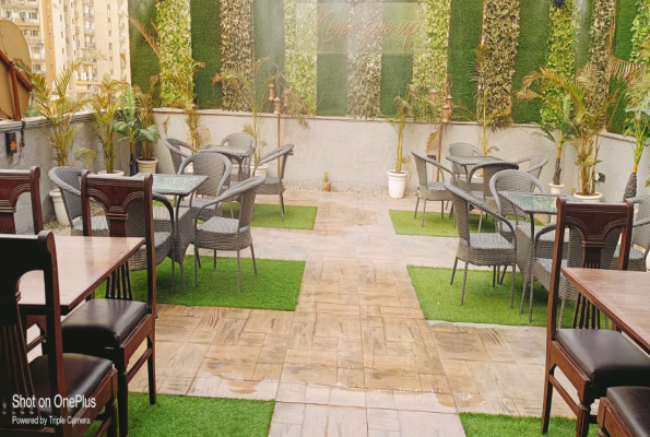 The Rock Cafe And Lounge 3