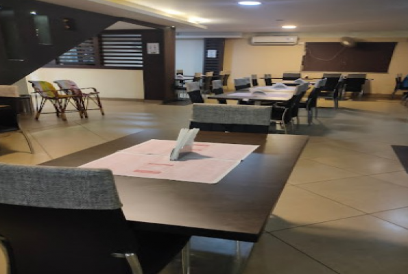 Hotel Rukmini 2