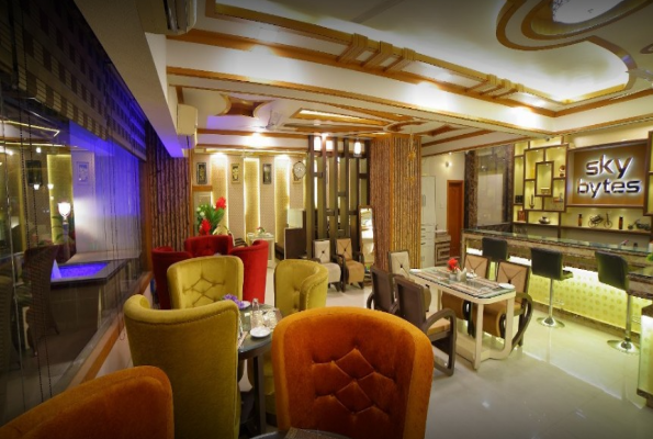 Skybytes Rooftop Restaurant 1