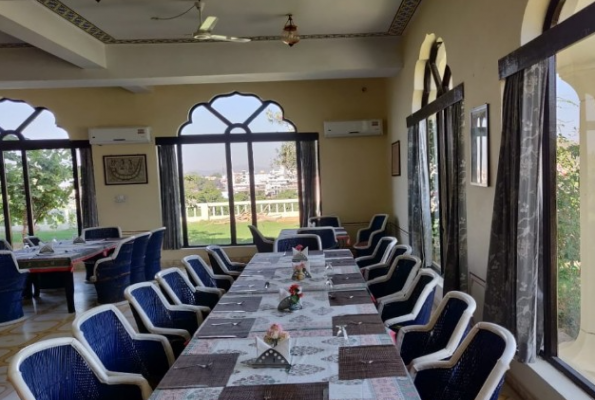 Gulaab Niwaas Palace 4