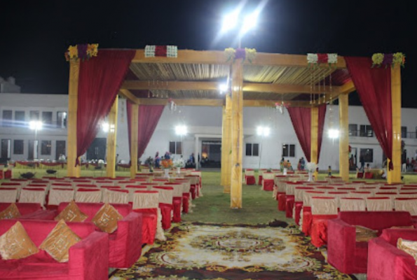 Chitrakoot Garden And Resort 3