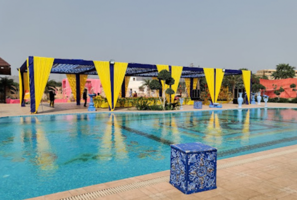 Jollywood Banquet And Resort 1