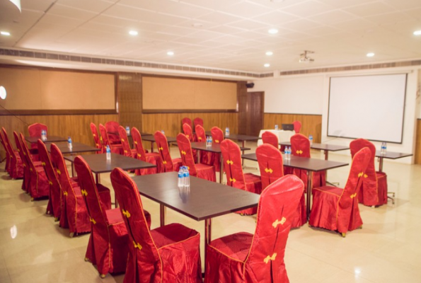Priya Hotel 5