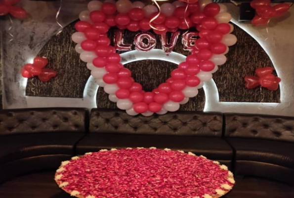 Ballentines Restro And Lounge 1