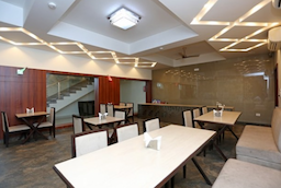 Hotel Lotus Grand