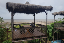 Pali Beach Resort And Water Park