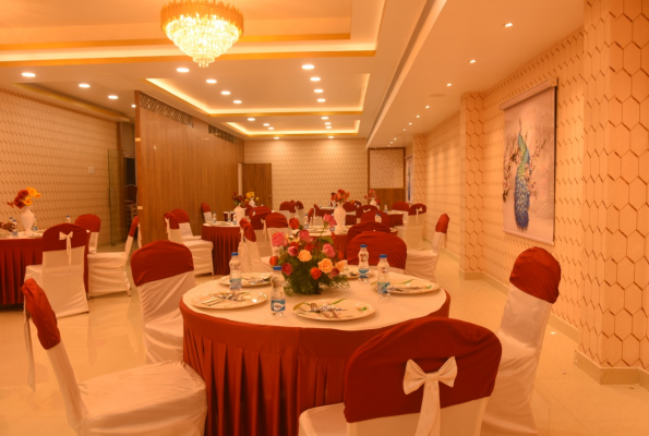 Hashta Grand Hall 2