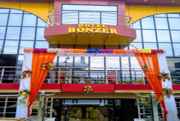 Hotel Bonzer 4