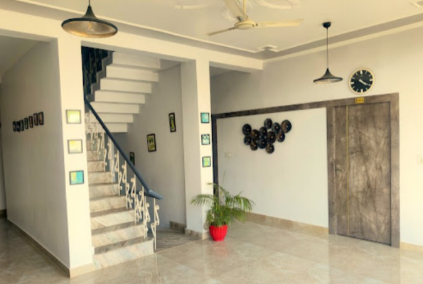Mandakani Tower Hotel 2