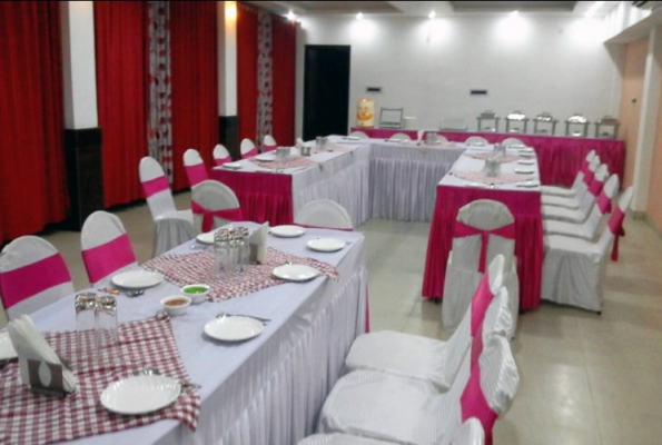 Hotel Amrit Palace 4