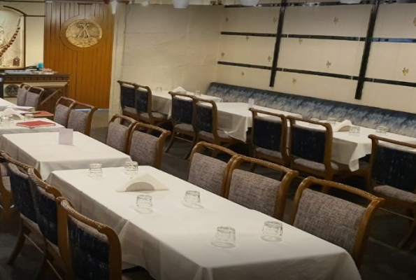Oasis Restaurant And Bar 5