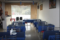 Laziz Restaurant