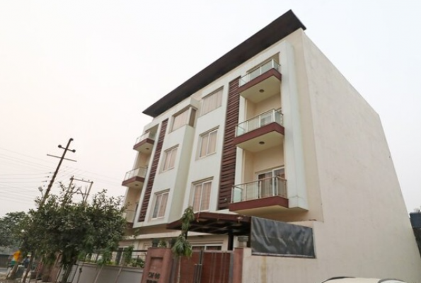 Zineb Hotel 4