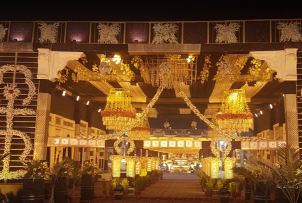 Golden Pandal 1