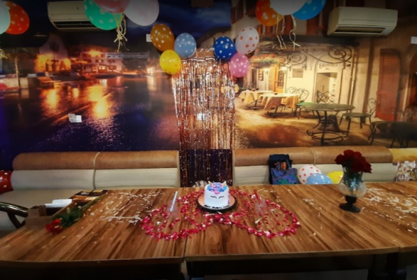 Cafe Hugs And Mugs 2