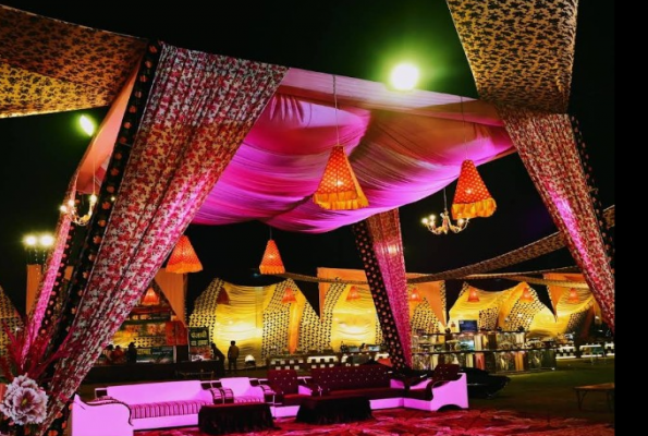 Deepika Palace And Resort 4