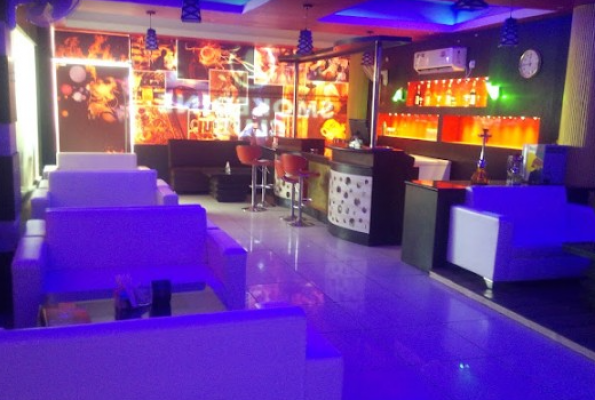 Smokedine Club