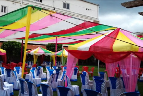 Veerus The Village Restaurant 2