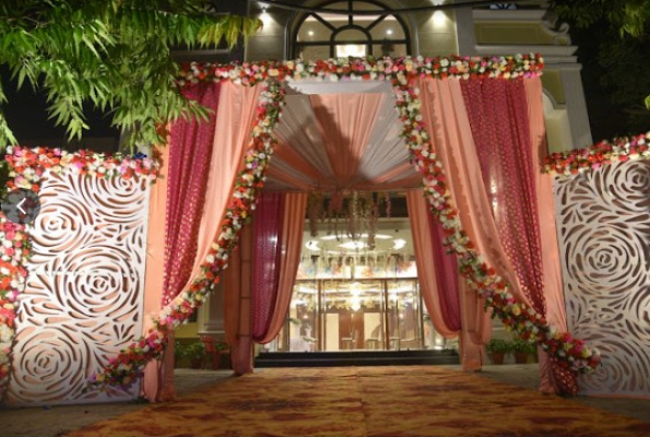 Jade Palace 4