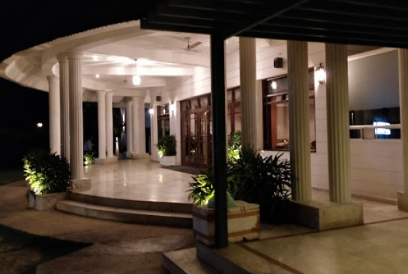 Genesis Club 4
