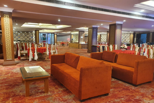 Dee Marks Hotel & Resorts 4